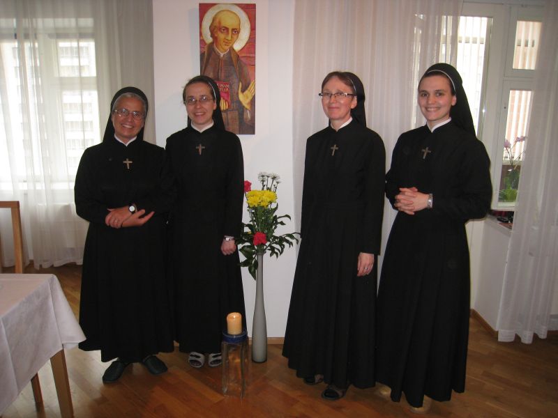 community with sr. izabela